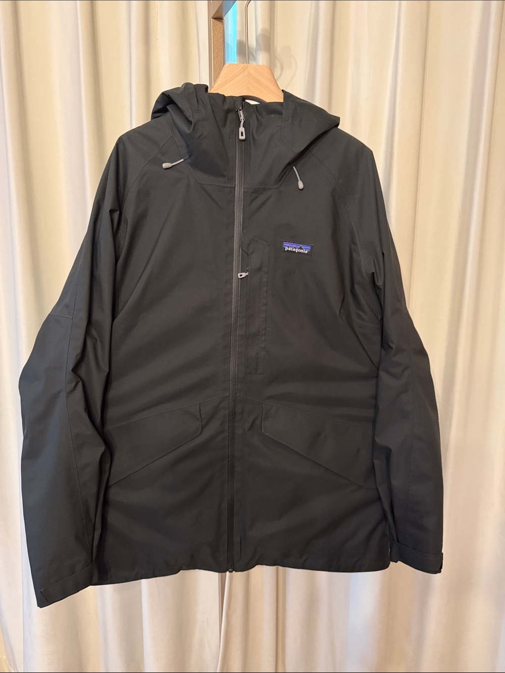 Patagonia Women’s Black Insulated Snow Shot Ski Jacket